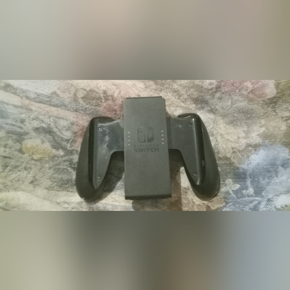 Nintendo switch - Picture 3 of 7